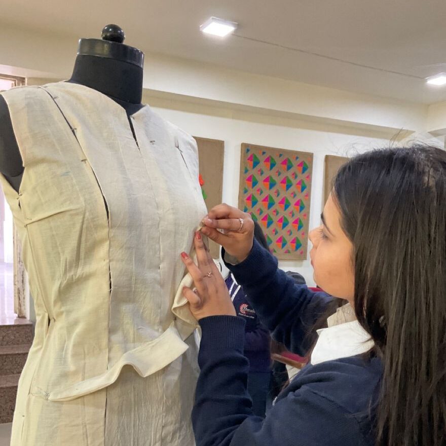 Supporting image for Chikankari Wholesale Australia