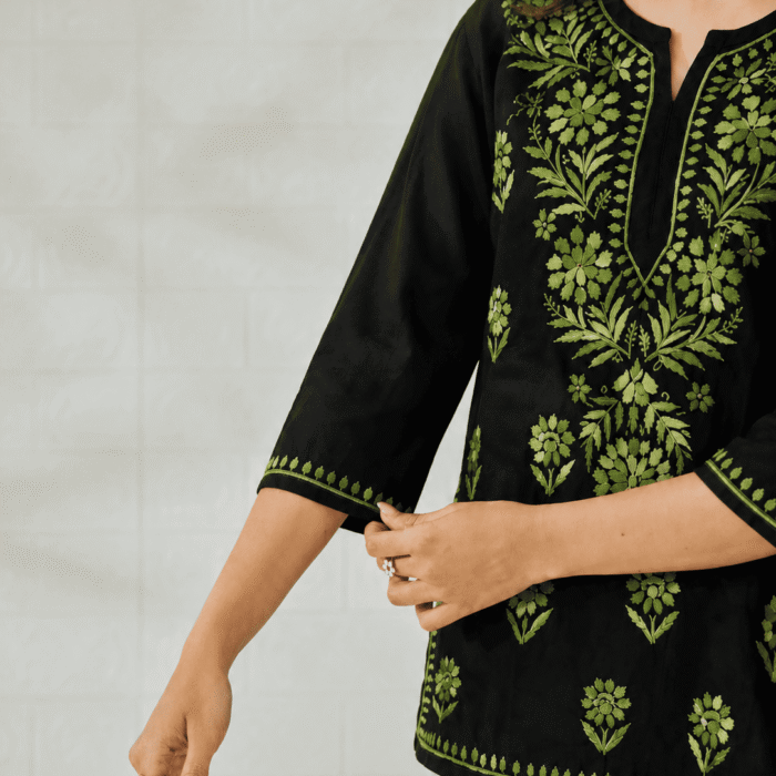 Wholesale Lucknow Chikankari clothing and fabric from Lucknow India, hand embroidered Chikan kurtis, kurta sets, suits, sarees, dupattas and dress material in (13) Wholesale Lucknow Chikankari clothing and fabric from Lucknow India, hand embroidered Chikan kurtis, kurta sets, suits, sarees, dupattas and dress material in (13)
